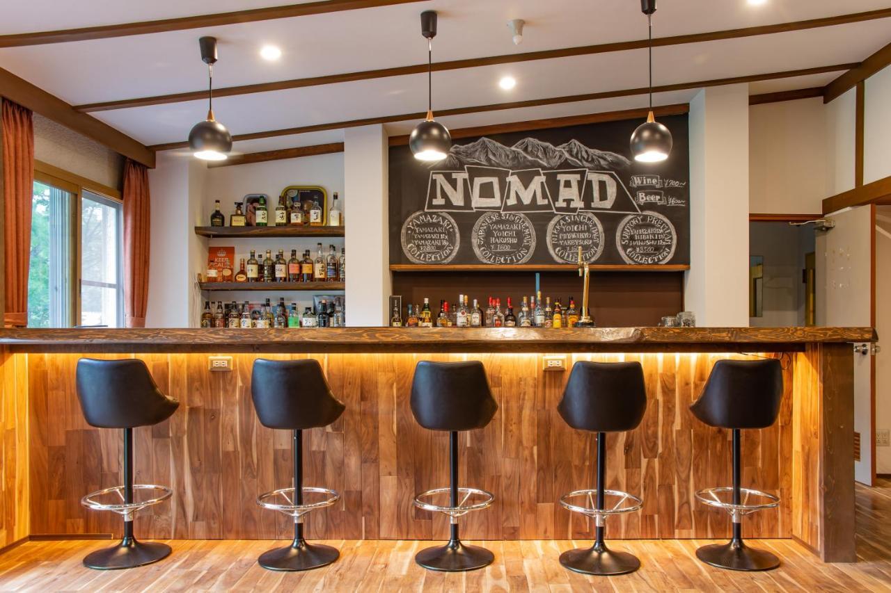 לינה וארוחת בוקר Nomad האקובה מראה חיצוני תמונה
